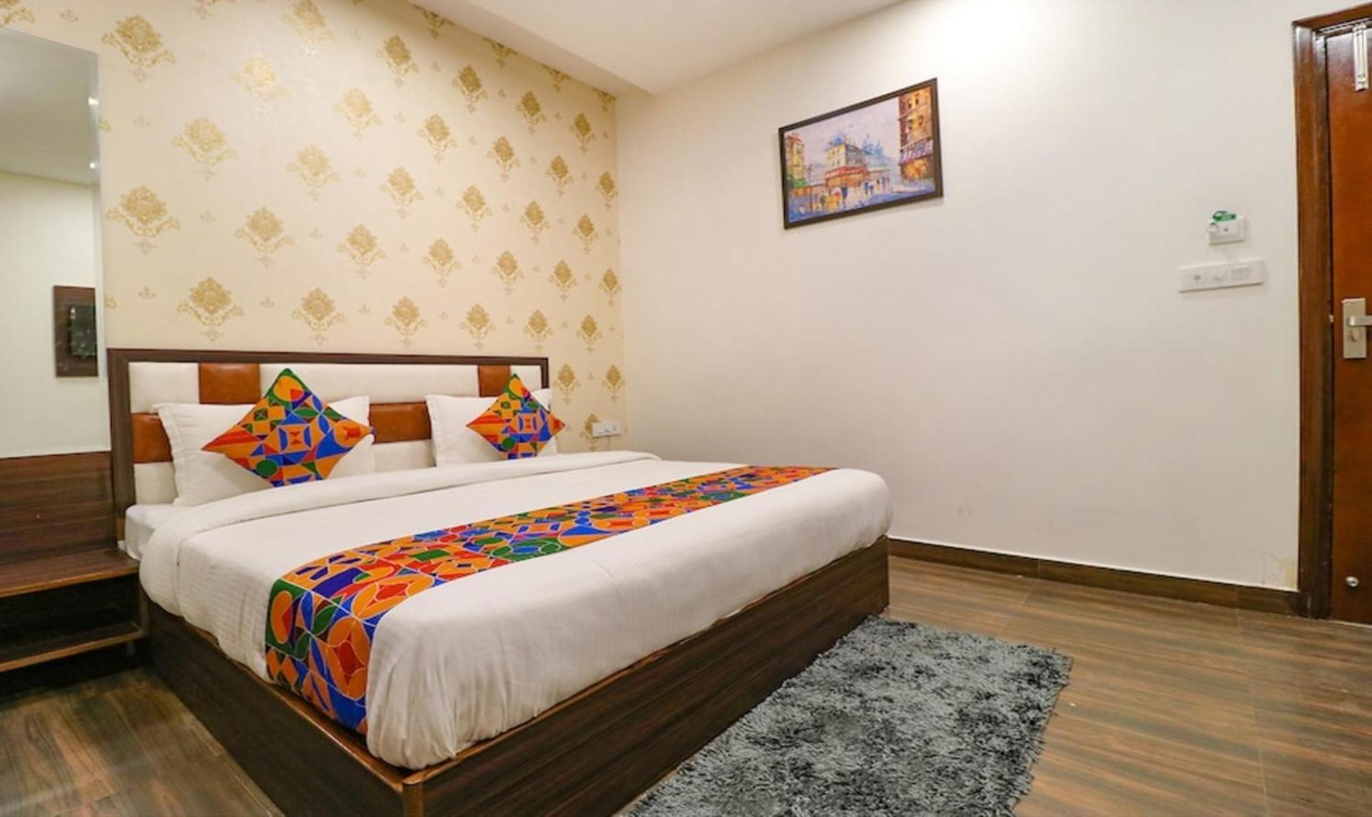 Hotel California Heights Amritsar Exterior photo